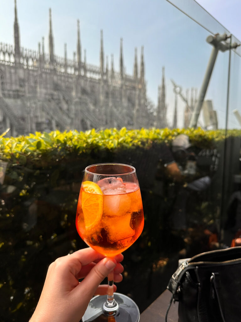 Aperol Spritz next to Duomo